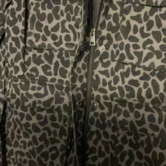 NWT Levi Strauss & Co Leopard print belted jacket/coat black/gray color size S - Picture 5 of 16